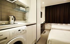 Top Hotel & Residence